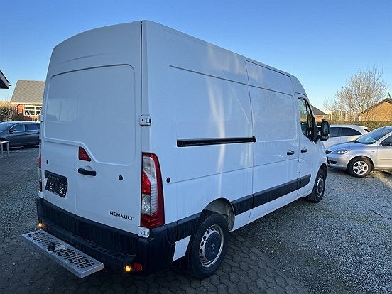 Renault Master III T35 2,3 dCi 145 L2H2 Kassevogn