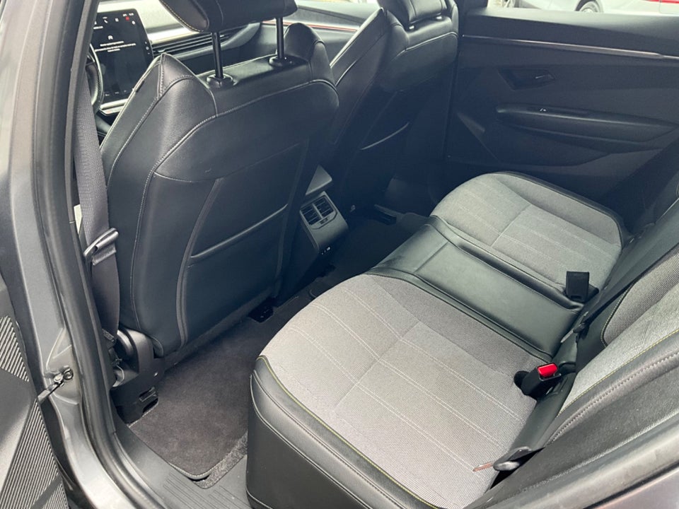 Renault Megane E-Tech 60 Techno 5d