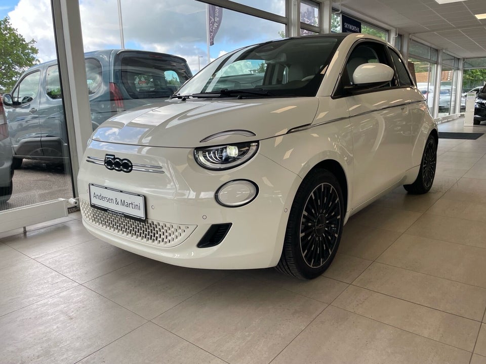 Fiat 500e 42 la Prima by Bocelli 3+1 4d
