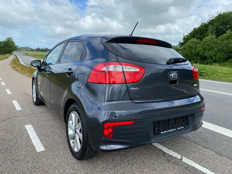 Kia Rio 1,2 CVVT Limited 5d
