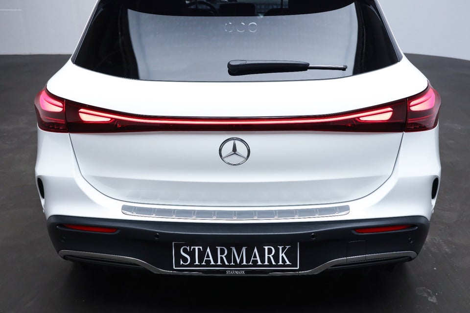 Mercedes EQA350 AMG Line 4Matic 5d