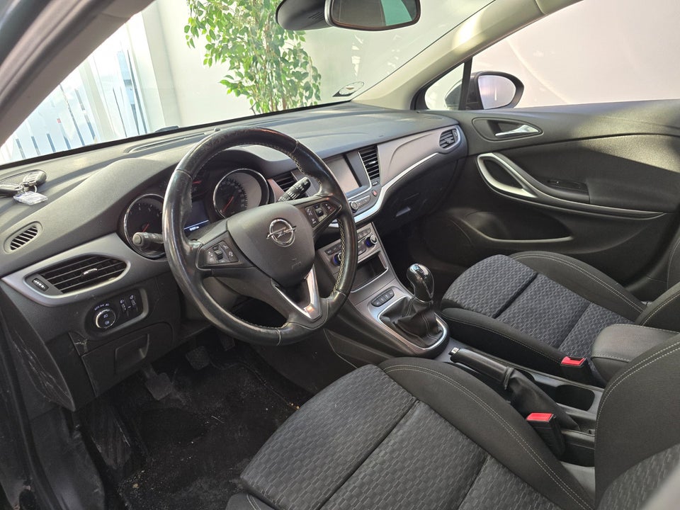 Opel Astra 1,0 T 105 Enjoy Sports Tourer 5d