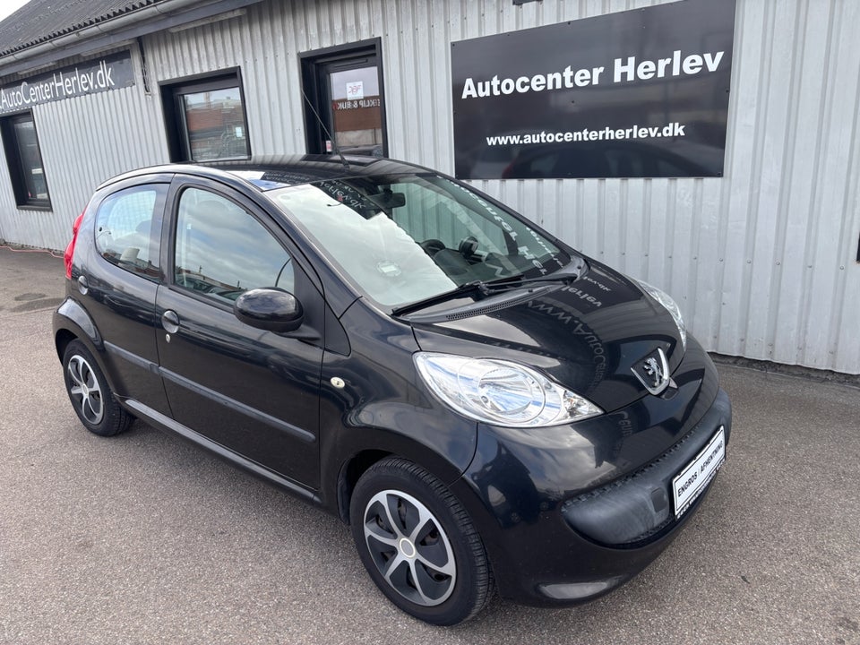 Peugeot 107 1,0 Trendy 5d