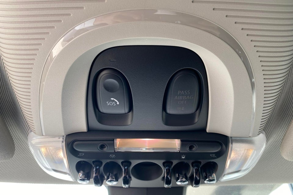 MINI Cooper SE Edition Premium Plus 3d