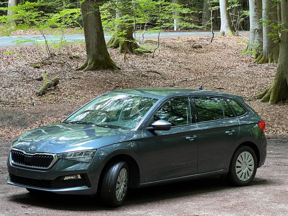 Skoda Scala 1,0 TSi 110 Dynamic DSG 5d