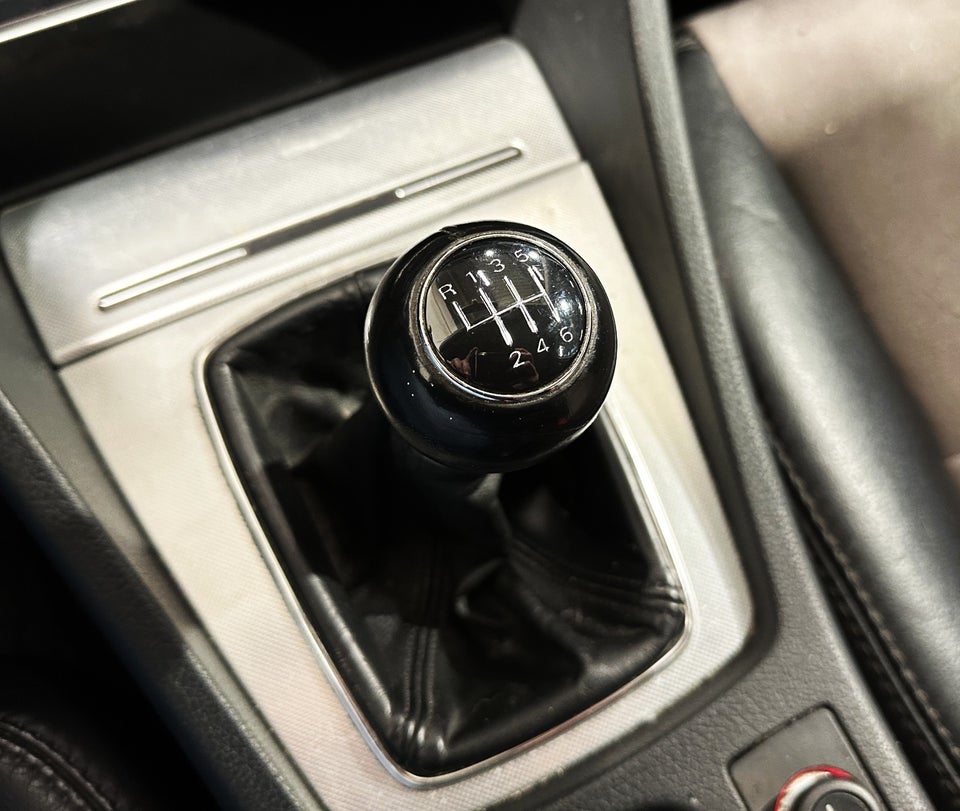 Audi A4 2,0 TFSi Avant quattro 5d