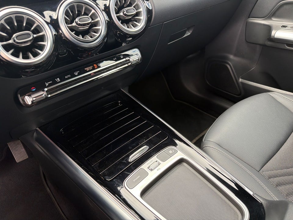 Mercedes EQA250+ Progressive 5d