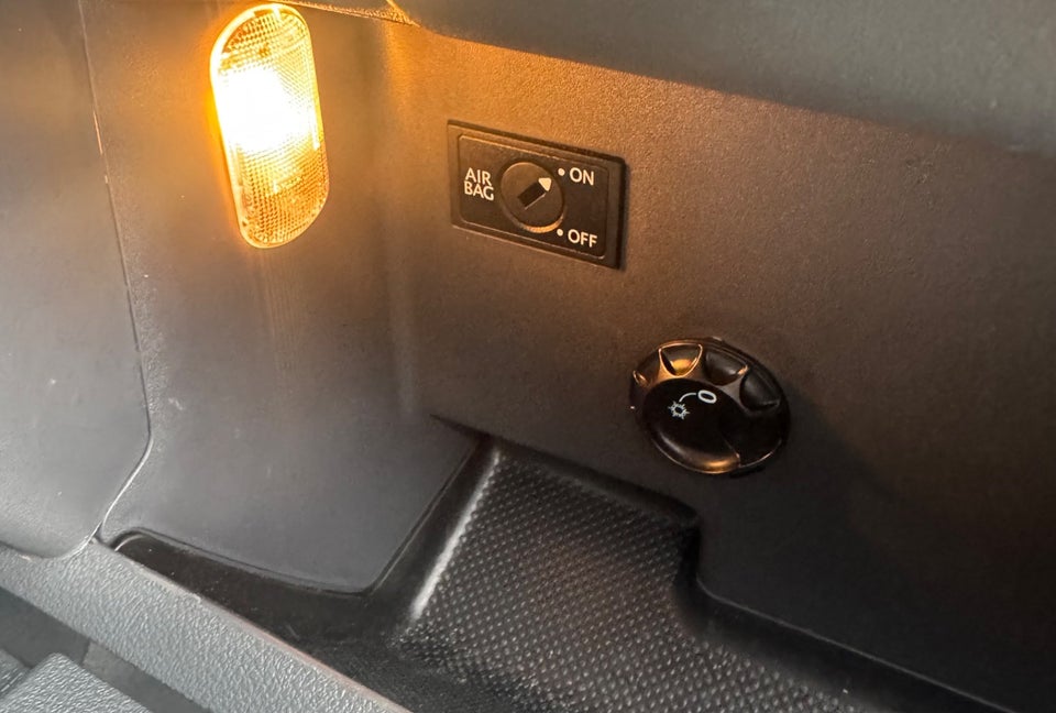 VW Touran 1,4 TSi 140 Comfortline 7prs 5d