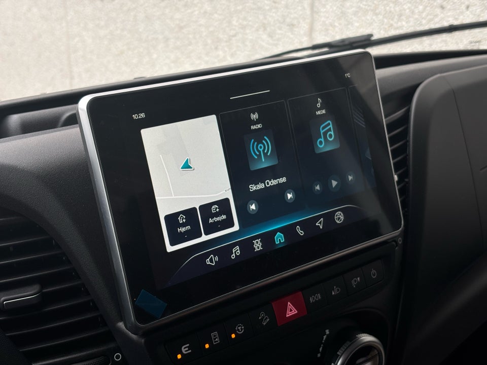 Iveco Daily 3,0 35S18 4100mm Alukasse m/lift AG8