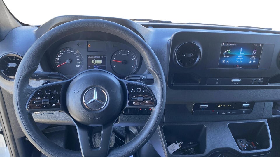 Mercedes Sprinter 317 2,0 CDi A3 Alukasse m/lift aut. RWD 2d