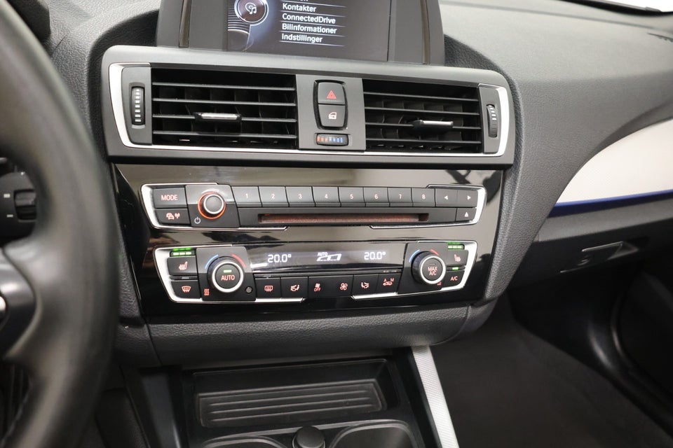 BMW 220i 2,0 Cabriolet M-Sport aut. 2d