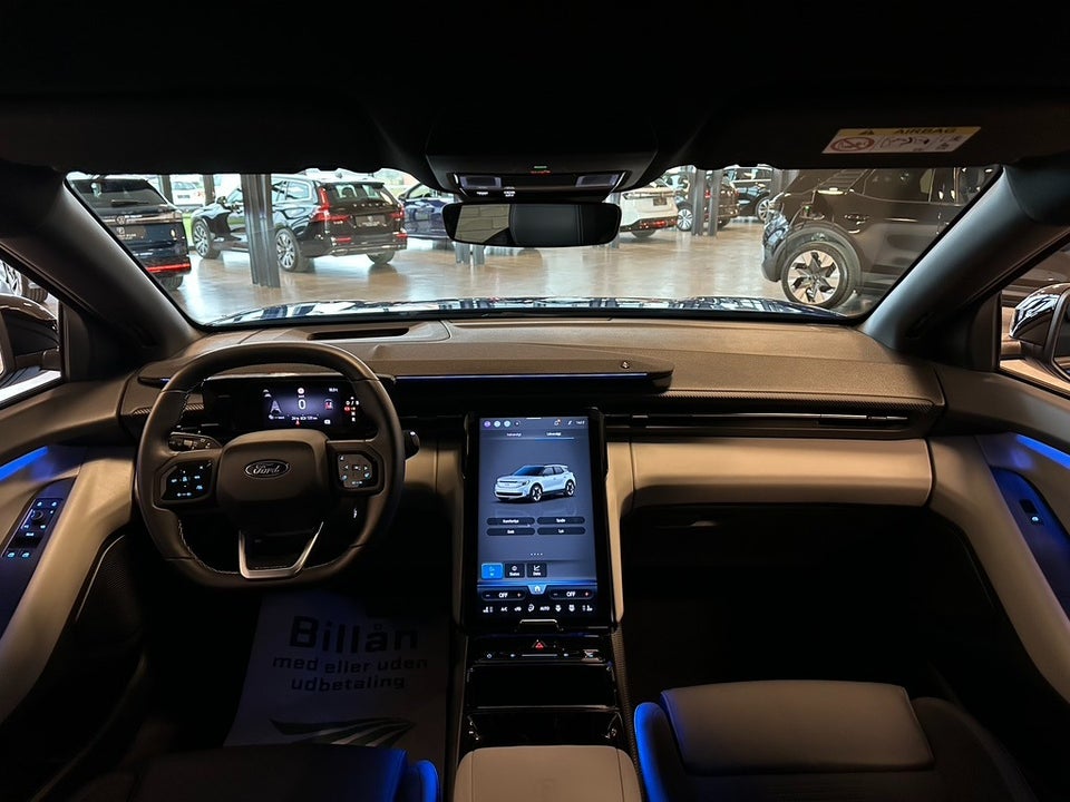 Ford Explorer 82 Premium Extended Range 5d