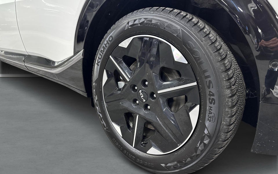 Kia EV6 84 Long Range Upgrade 5d