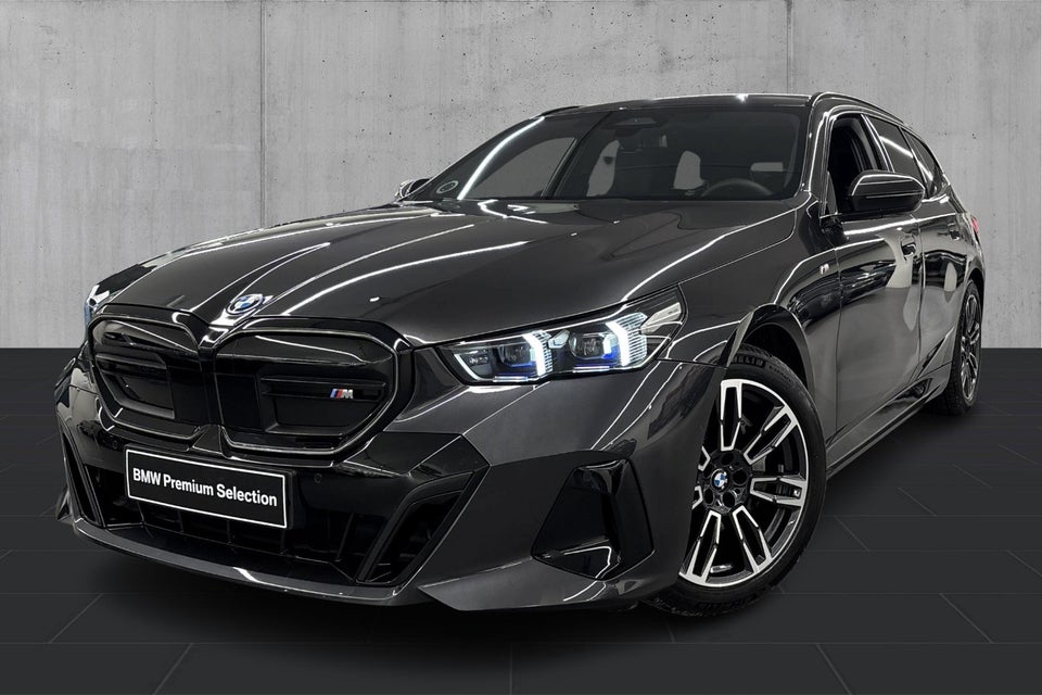 BMW i5 eDrive40 Touring M-Sport 5d