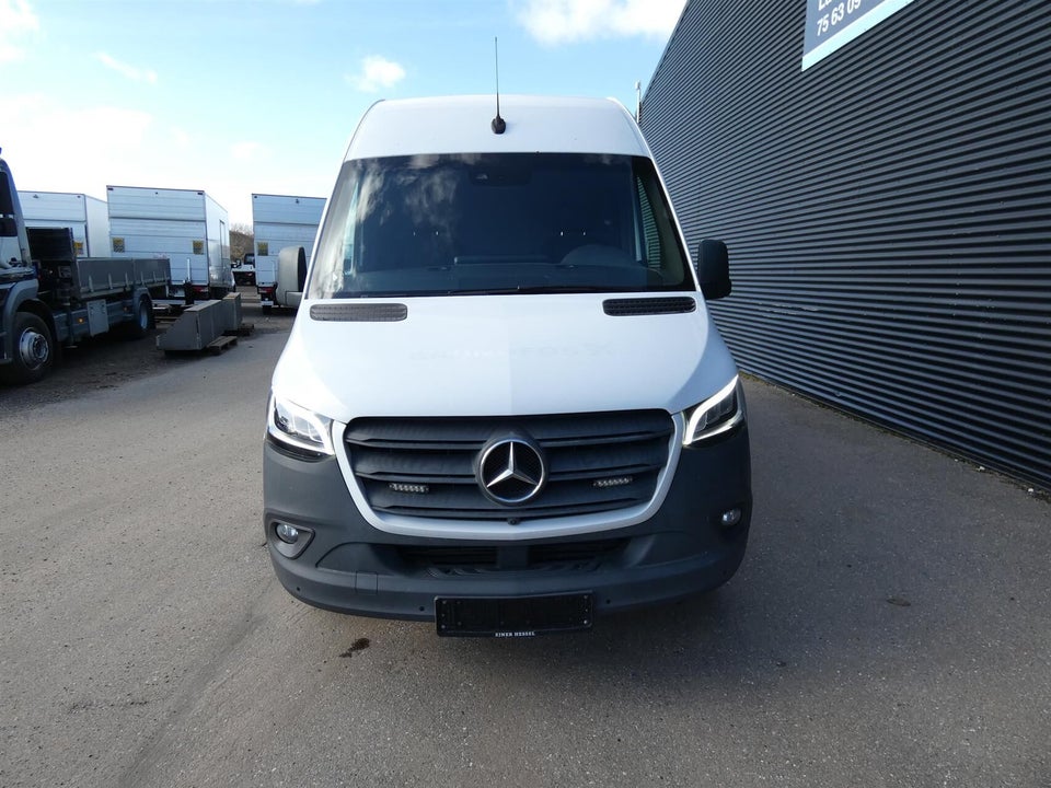 Mercedes Sprinter 316 2,2 CDi A2 Kassevogn aut. RWD