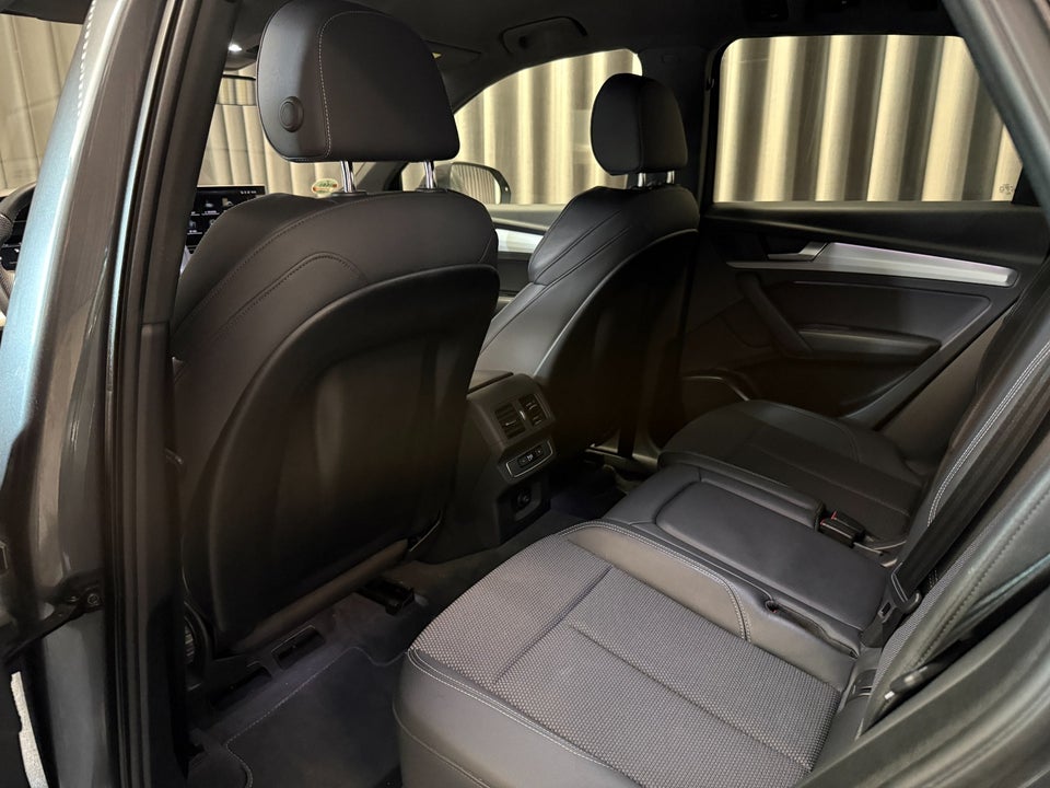 Audi Q5 50 TFSi e S-line quattro S-tr. 5d