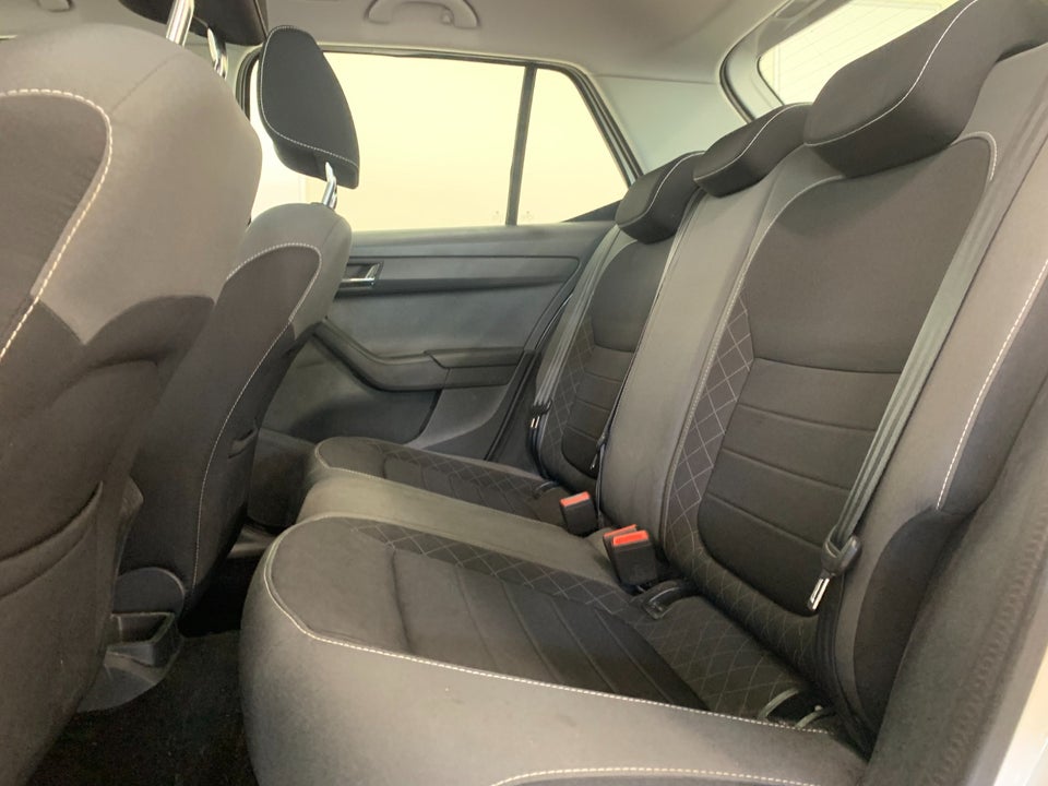 Skoda Fabia 1,0 MPi 60 Ambition 5d