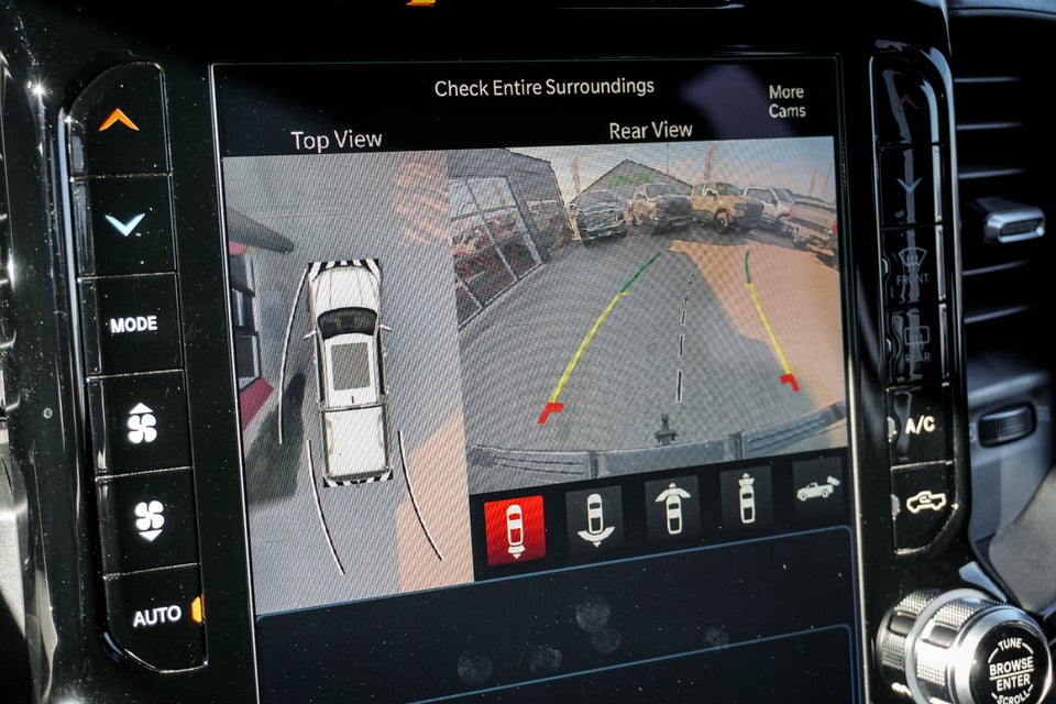 Dodge RAM 1500 5,7 V8 Hemi Limited Night aut. 4d