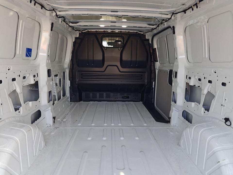 Ford Transit Custom 300L 2,0 EcoBlue Trend