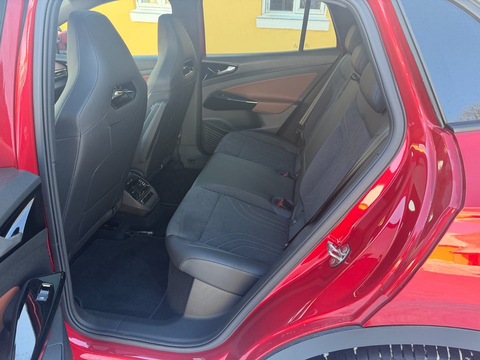 VW ID.4 77 Pro Performance 5d