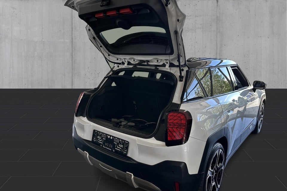 MINI Aceman SE Favoured Trim XL 5d