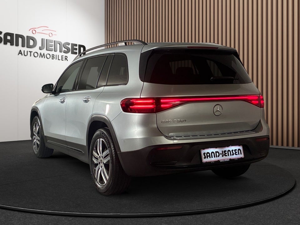 Mercedes EQB250+ Electric Art 5d