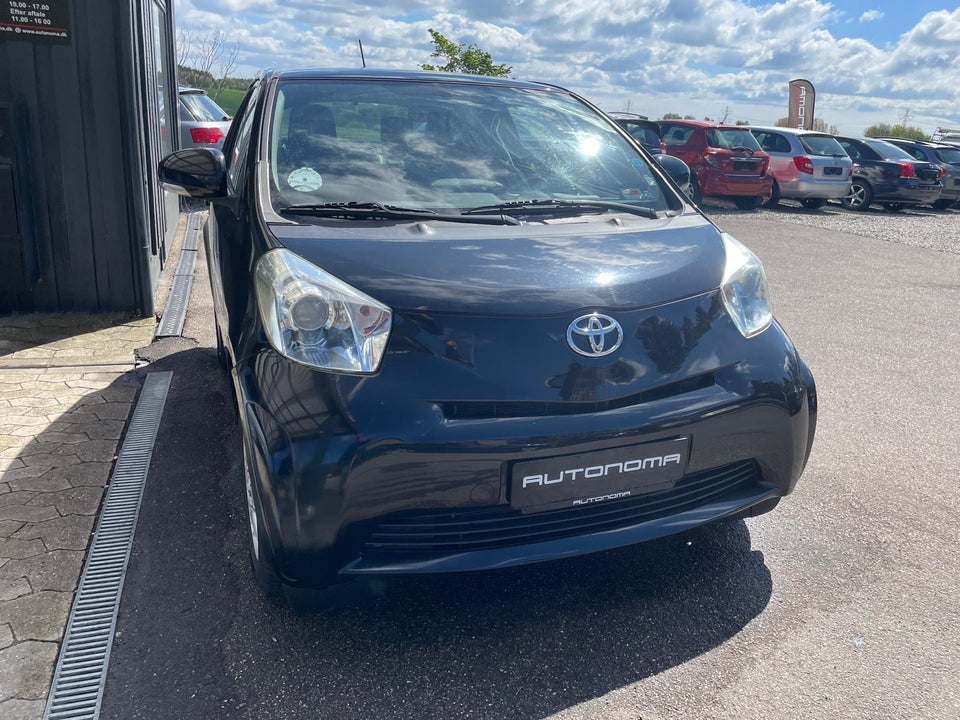 Toyota iQ 1,0 VVT-i Q3 3d