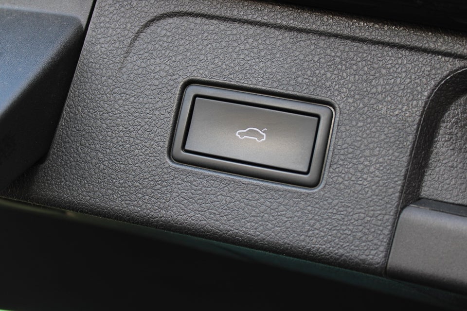 VW Passat 1,4 GTE Variant DSG 5d