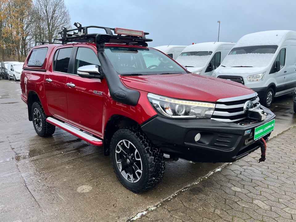 Toyota HiLux 2,4 D-4D 150 T2 Db.Kab 4x4 4d