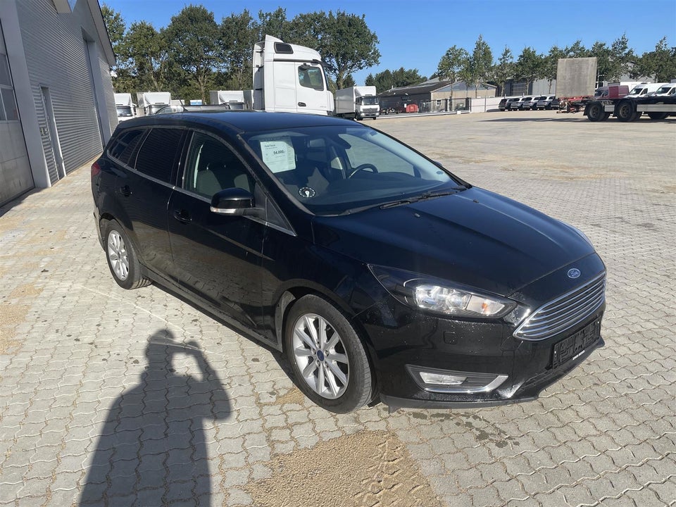 Ford Focus 1,5 TDCi 120 Titanium Van 5d