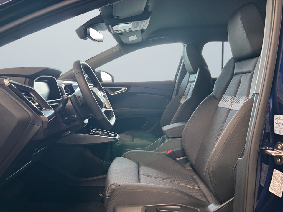 Audi Q4 e-tron 40  5d