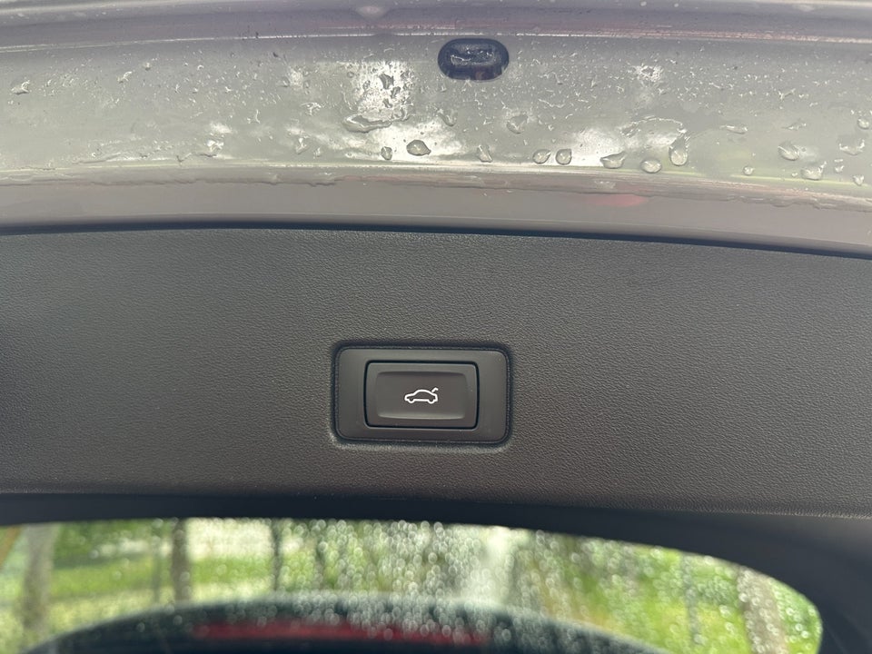 Audi Q4 e-tron 35 Advanced 5d