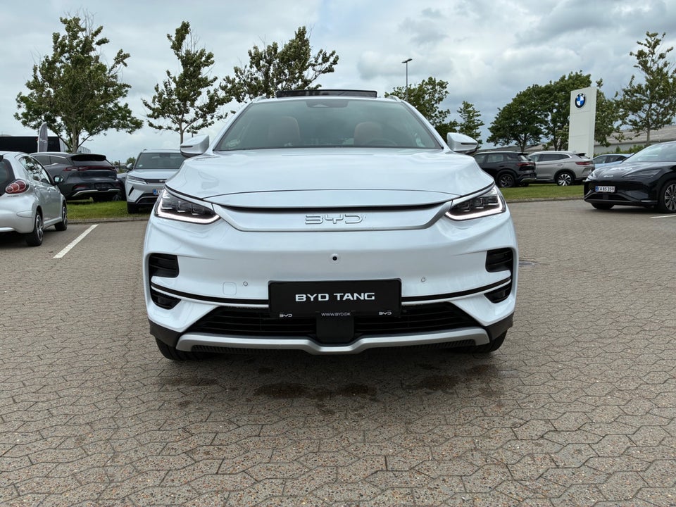 BYD Tang 109 Flagship AWD 7prs 5d