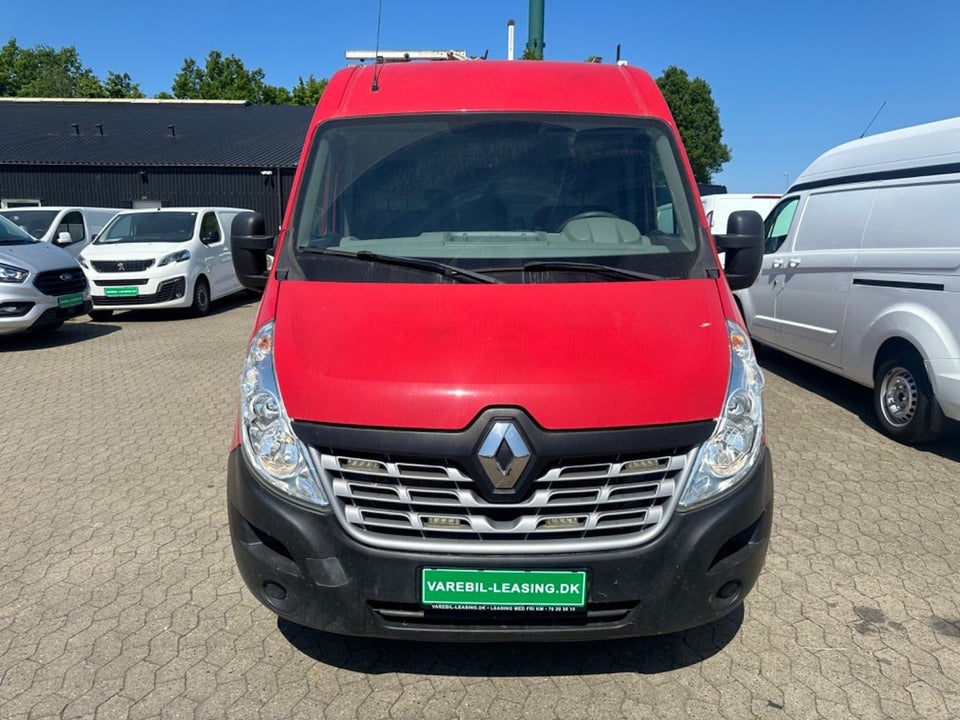 Renault Master III T33 2,3 dCi 135 L2H2 Kassevogn