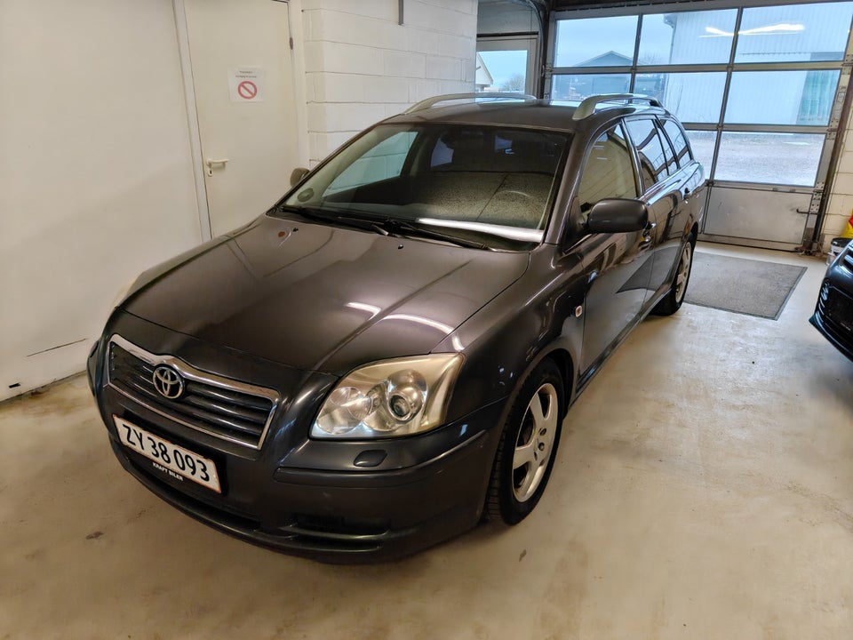 Toyota Avensis 1,8 VVT-i Sol stc. 5d