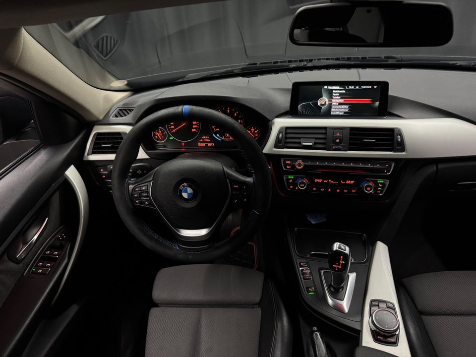 BMW 320d 2,0 Touring xDrive aut. 5d