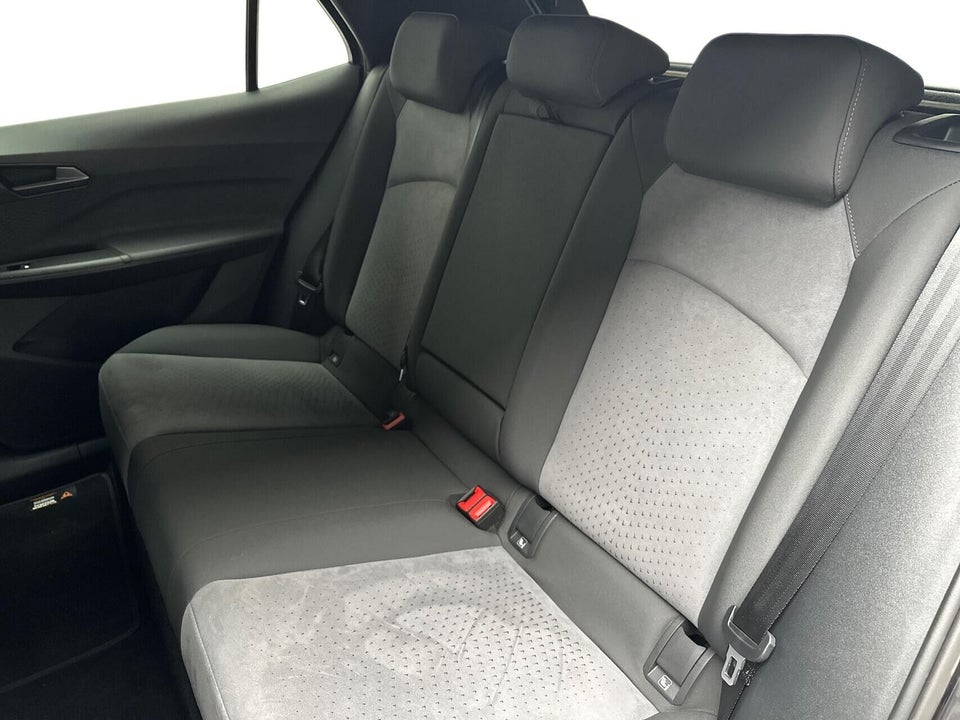 Cupra Born 58 e-Boost Dinamica Pack High 5d