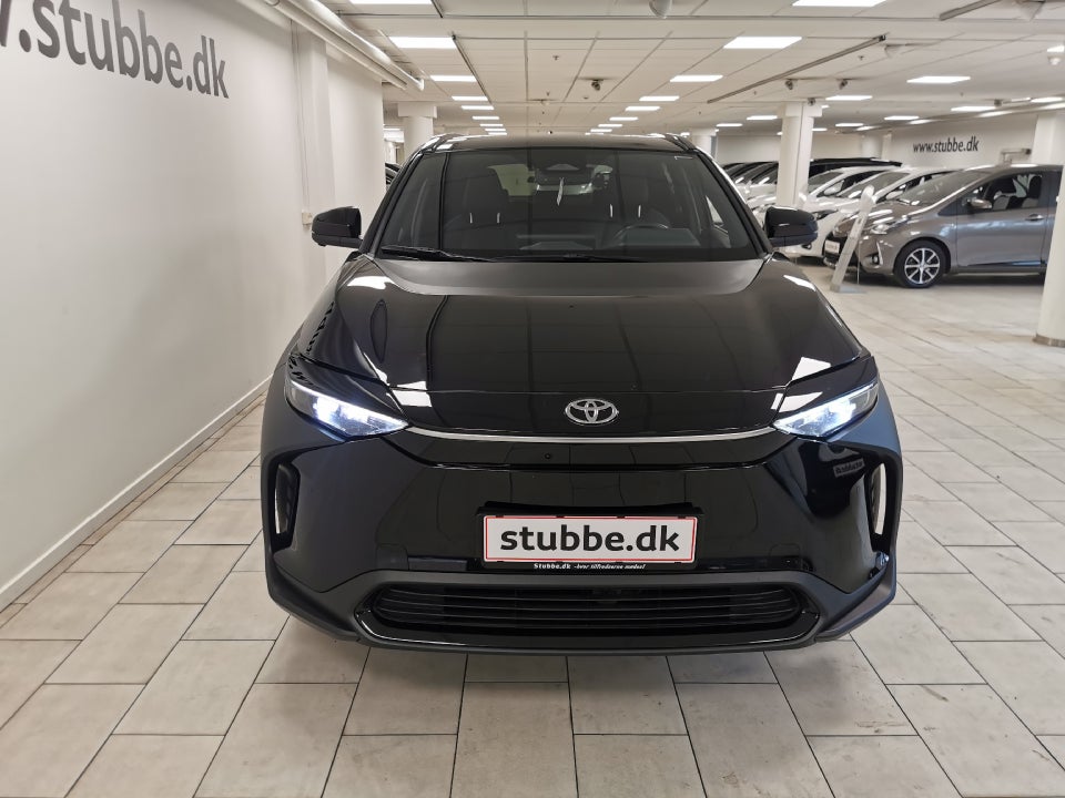 Toyota bZ4X Active 5d