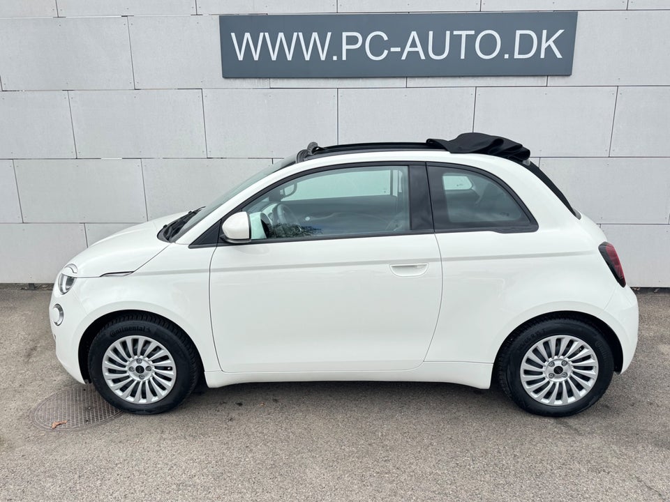 Fiat 500e 42 Icon Cabrio 2d