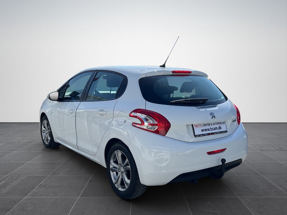 Peugeot 208 1,2 VTi 82 Active 5d