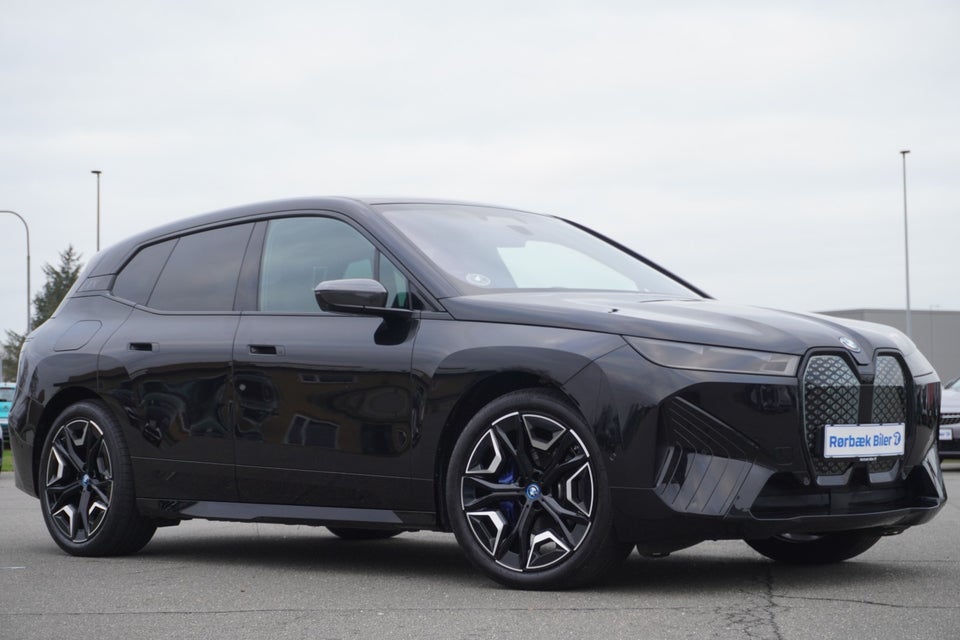 BMW iX xDrive40 5d