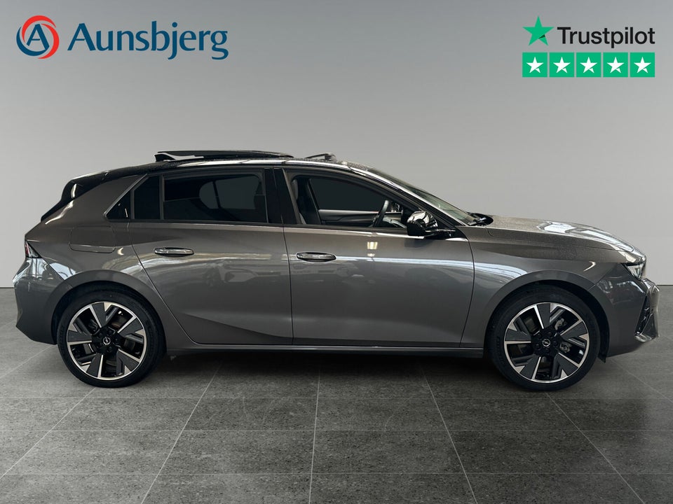 Opel Astra-e 54 GS 5d