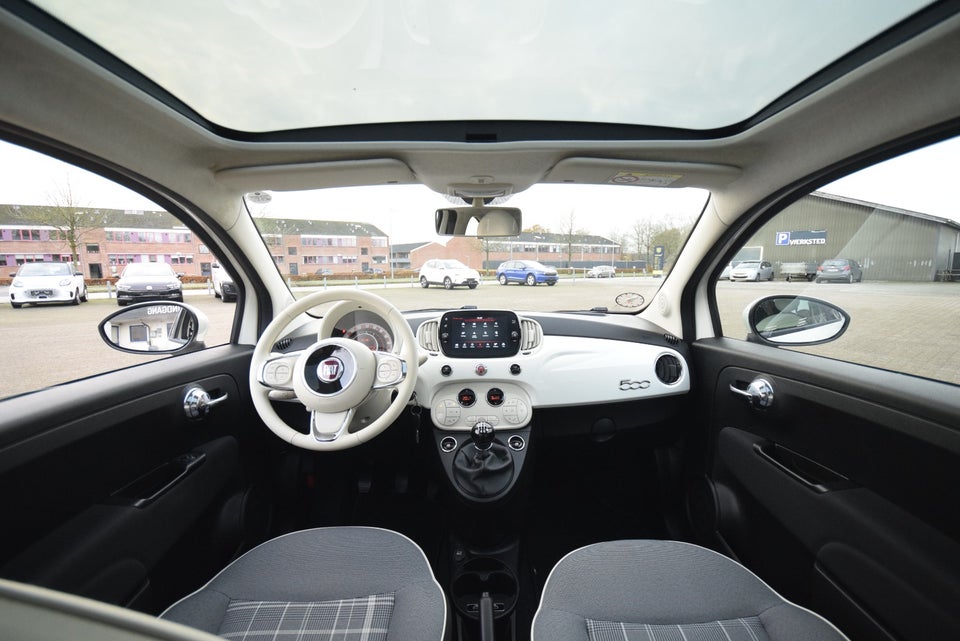 Fiat 500 1,0 Hybrid Lounge 3d