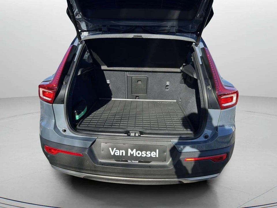 Volvo XC40 P8 ReCharge Twin R-Design 5d
