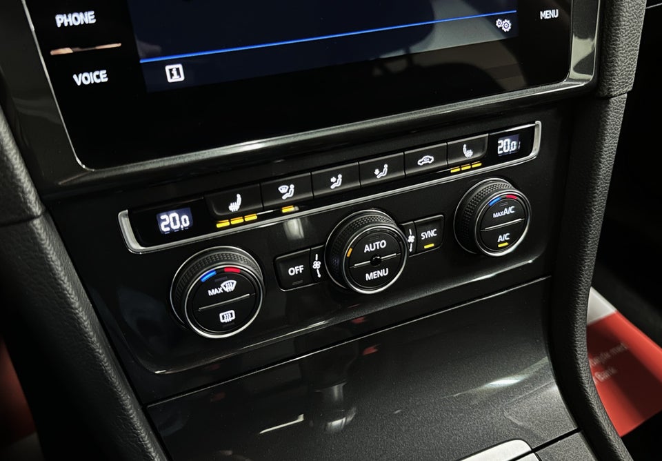 VW Golf VII 2,0 TDi 150 Comfortline DSG 5d