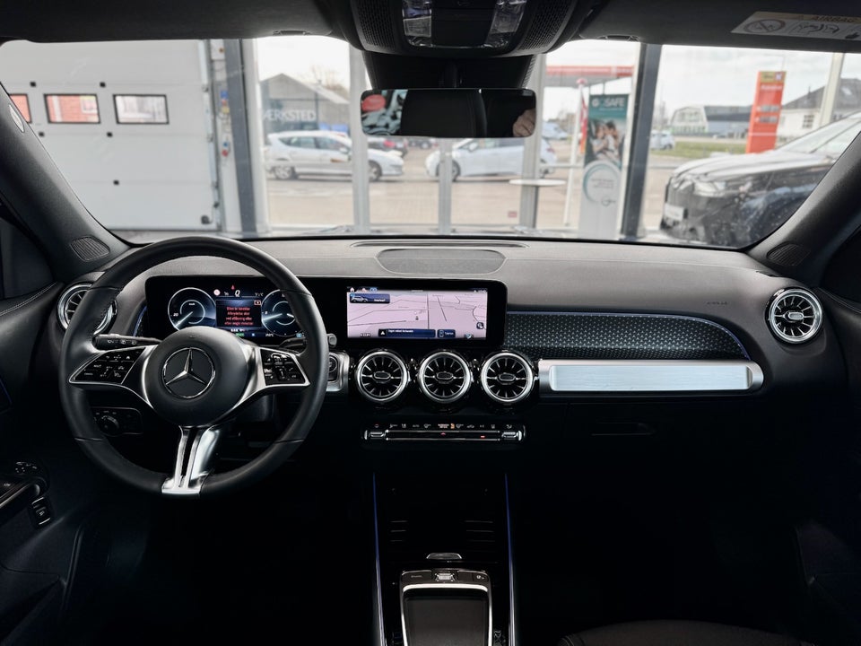 Mercedes EQB250+ Progressive 5d