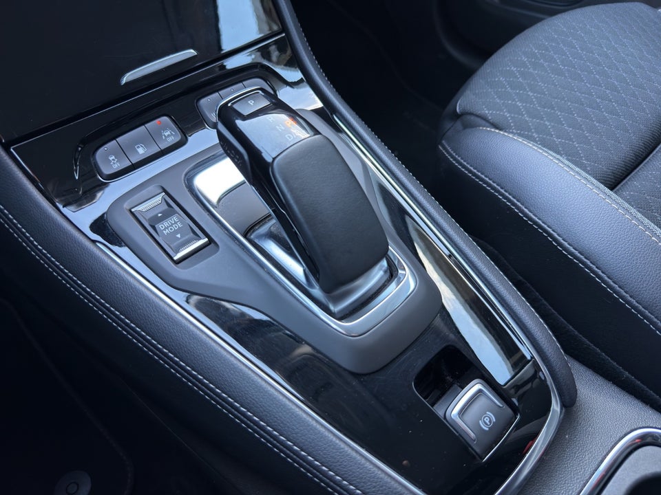 Opel Grandland X 1,6 Hybrid Cosmo Prestige aut. 5d