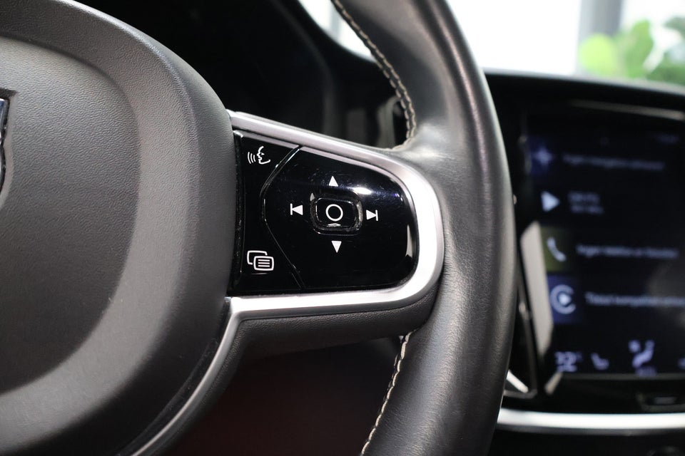 Volvo V60 2,0 D4 190 R-Design aut. 5d