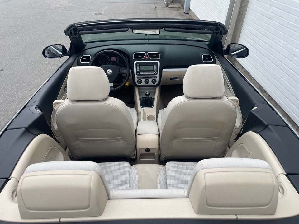 VW Eos 2,0 FSi 2d