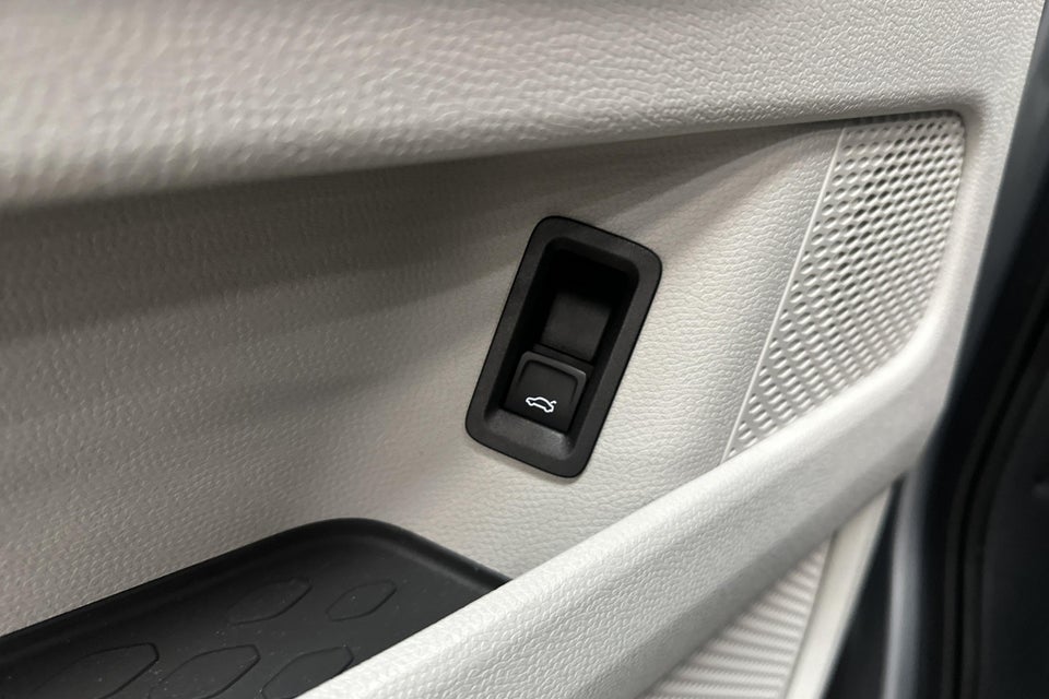 VW ID.Buzz 86 Style 7prs LWB 5d